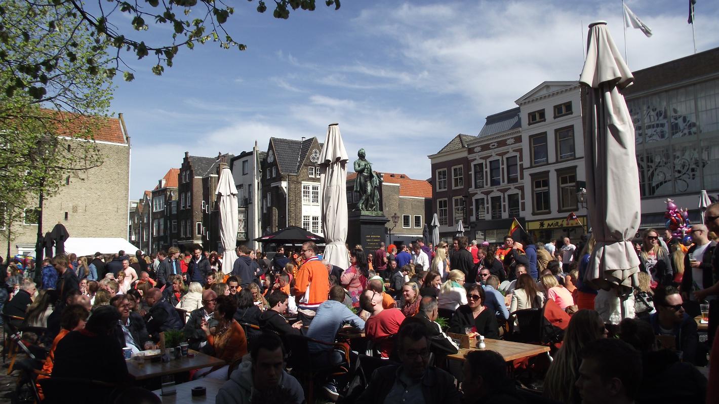 Photo Scheffersplein in Dordrecht, View, Coffee, Lunch, Drink, Neighborhood - #1