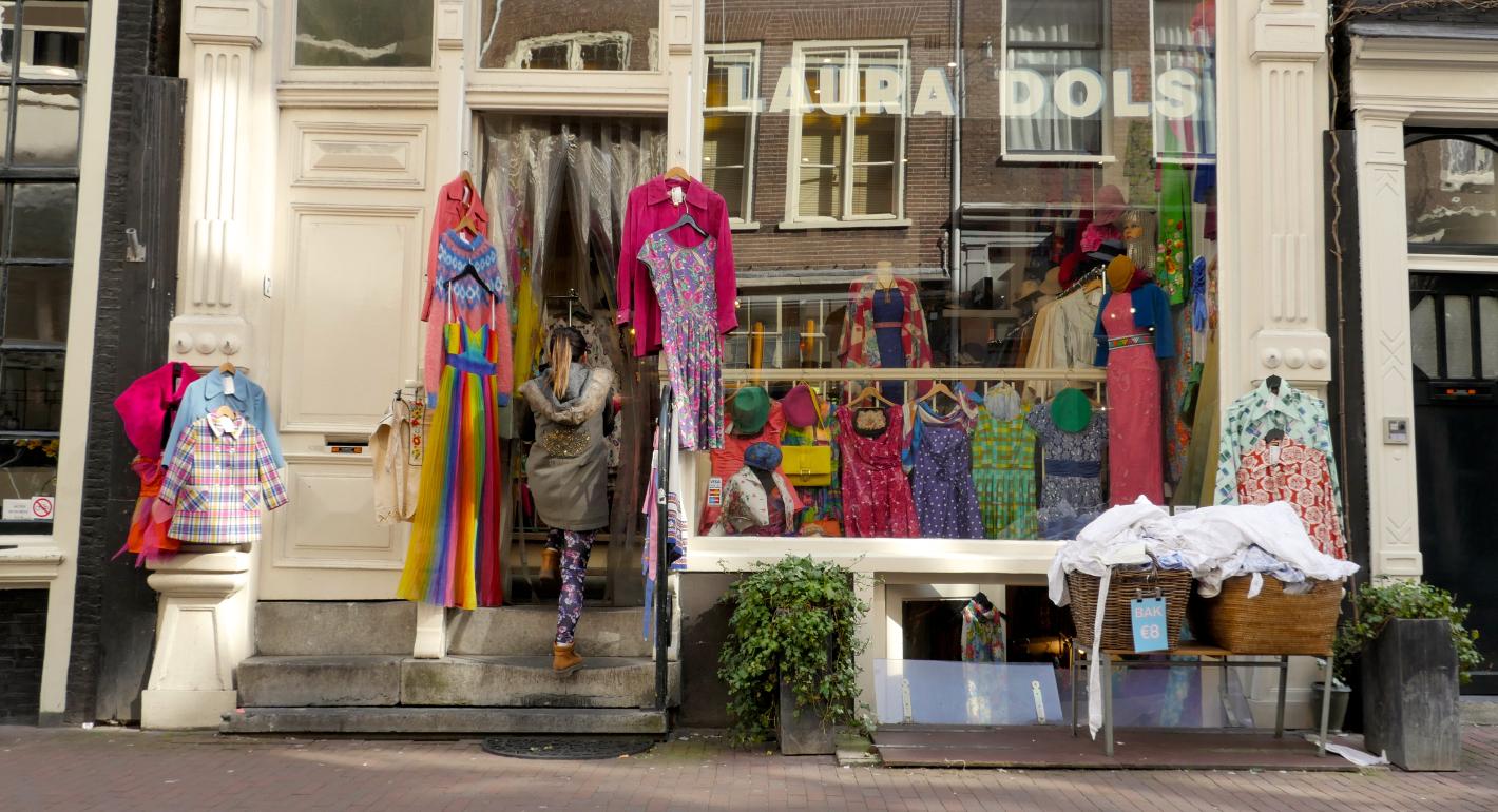 Photo Laura Dols in Amsterdam, Shopping, Fashion & clothing - #1