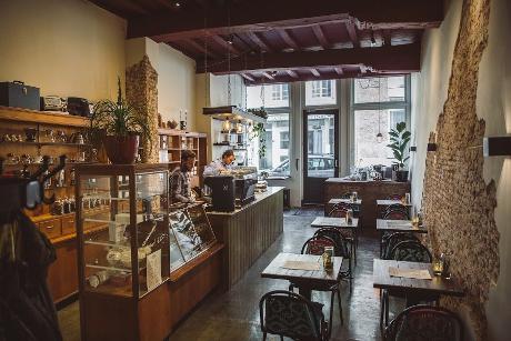 Photo Drab Beans & Machines in Den Bosch, Eat & drink, Drink coffee tea, Enjoy delicious lunch